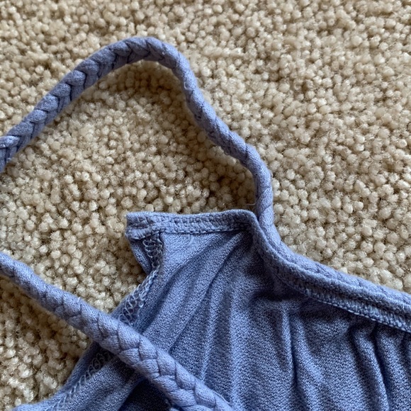 Periwinkle thin braided strap flowy tank top - Picture 3 of 7